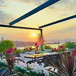 Gzh Park Bosphorus Bed and breakfast