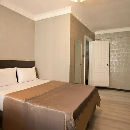 Gzh Park Bosphorus 3*